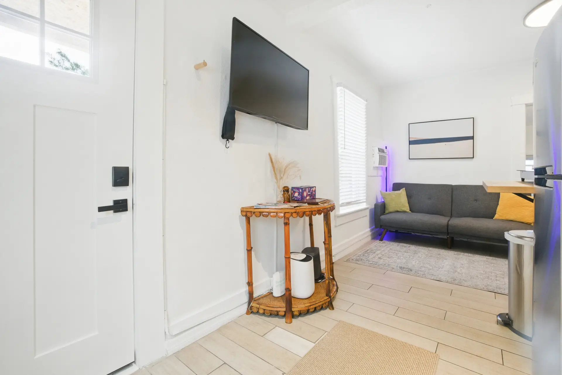 Grove Studio Two outdoor area – vacation rental near downtown St. Pete FL